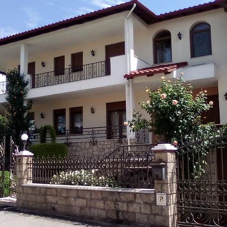Hotel Archontiko Dimitra Vergina Bagian luar foto