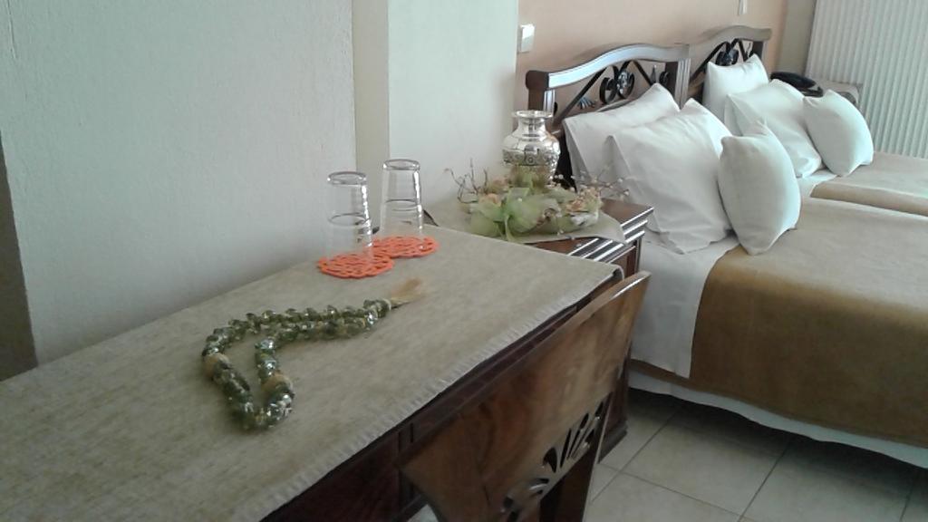Hotel Archontiko Dimitra Vergina Bagian luar foto