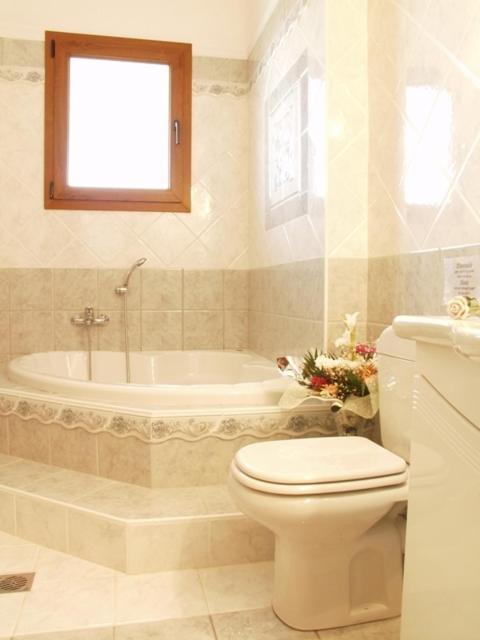 Hotel Archontiko Dimitra Vergina Ruang foto